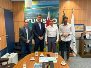 FOTO Prefeito de Taboao da Serra Engenheiro Daniel consegue verba de R 95 milhoes junto ao Governo Federal